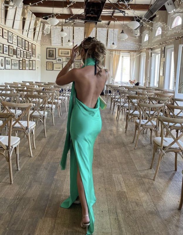 Vestido formal verde sencillo y elegante con cordones, cuello halter, espalda descubierta, abertura, largo, ajustado, de satén, para banquete, noche, baile, vestido de invitada de boda. Tiendas con vestidos de fiesta.